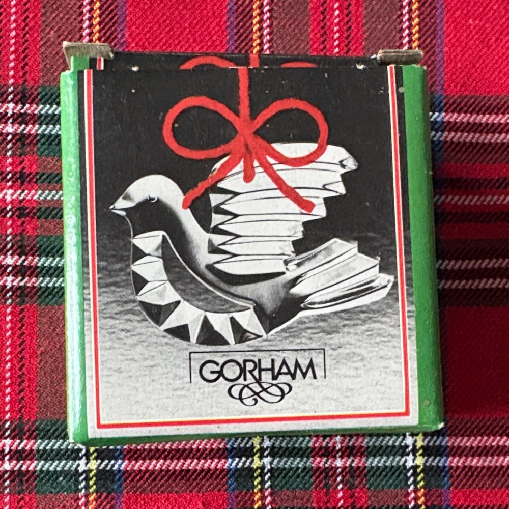 Gorham Full Lead Holiday Dove
